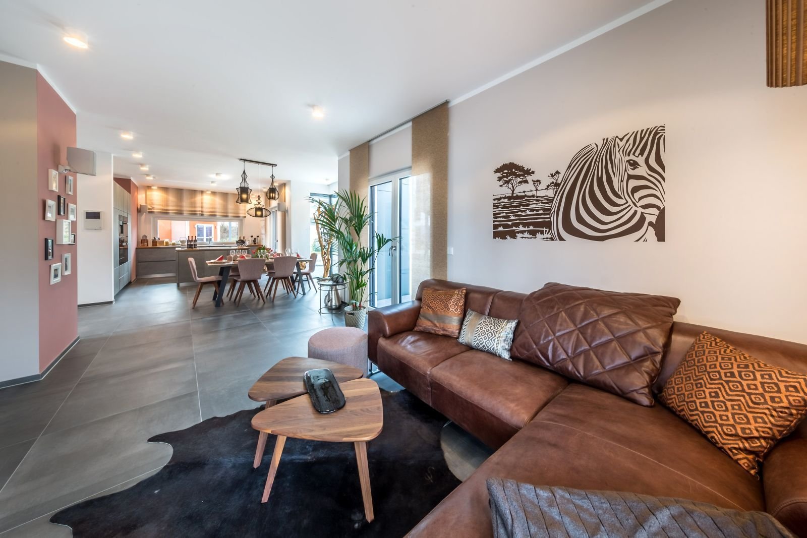 Architektur, die Persönlichkeit ausdrückt...015783050607