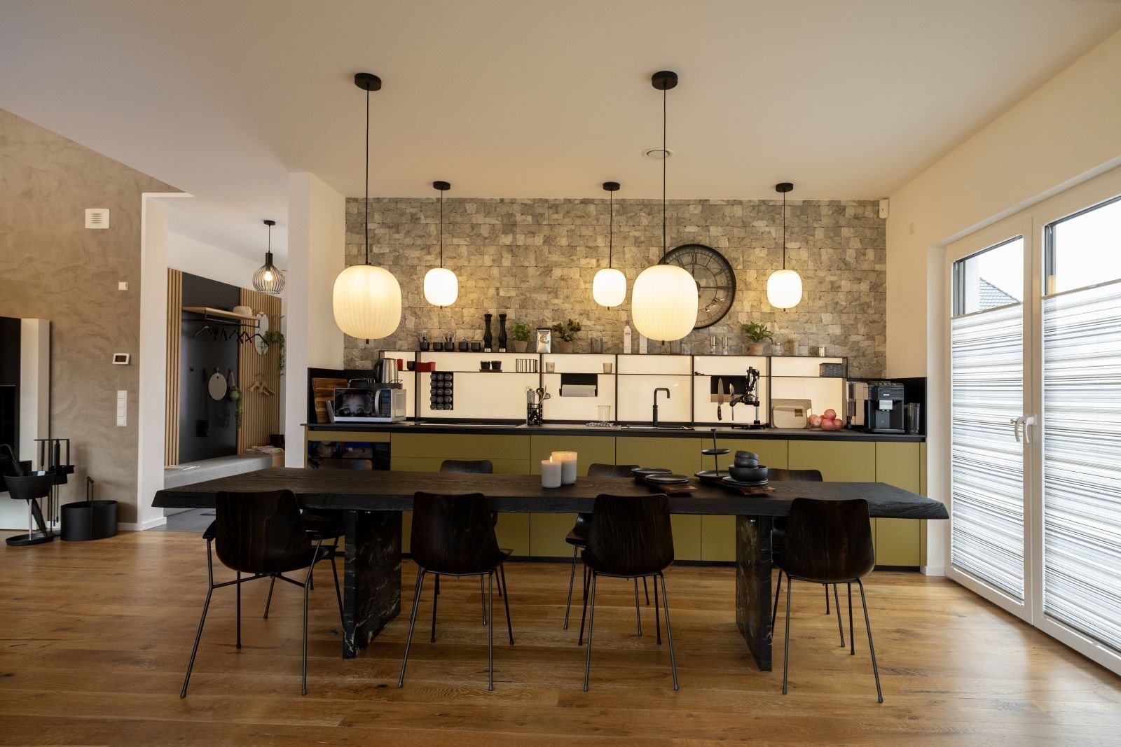 WOHN DESIGN AUF EINER EBENE - HOME DESIGN ON ONE LEVEL