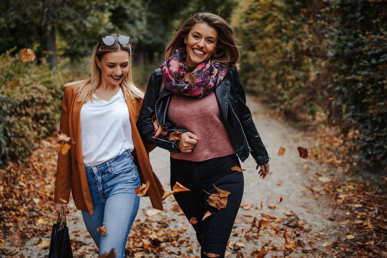 EINFAMILIENHAUS ZUM ANKOMMEN UND MIT OFFENER BAUWEISE