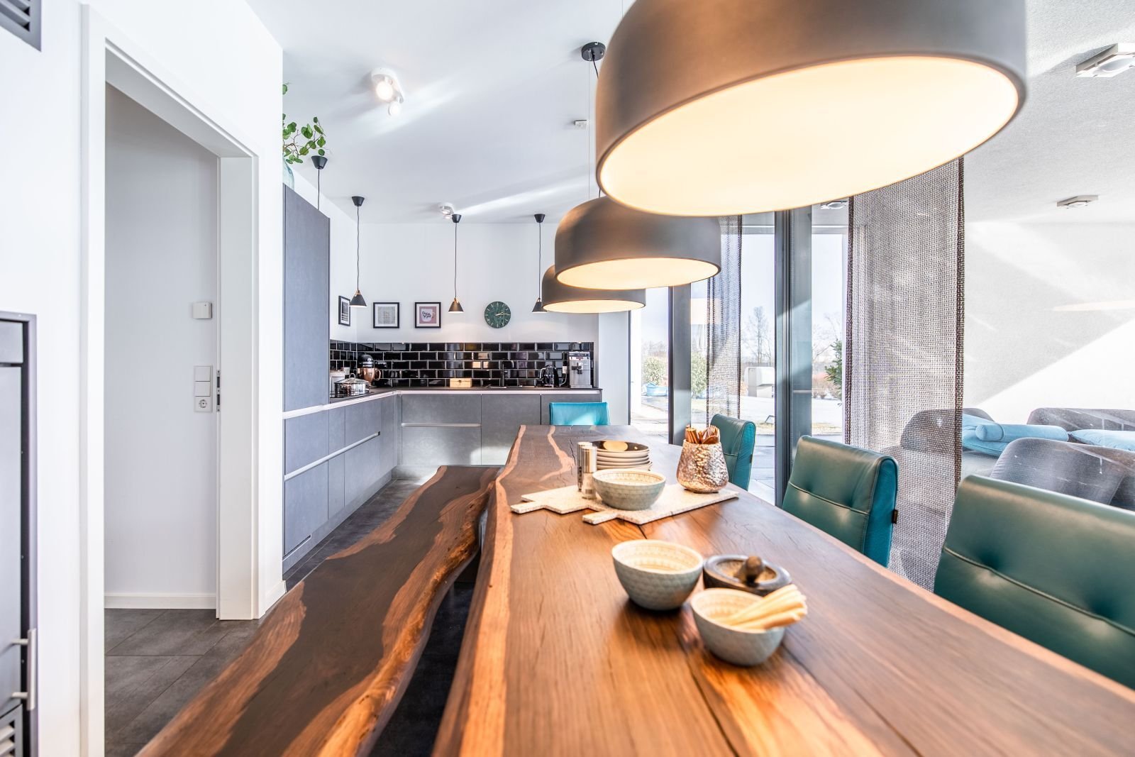 Reden oder liefern? – Dieses Haus liefert