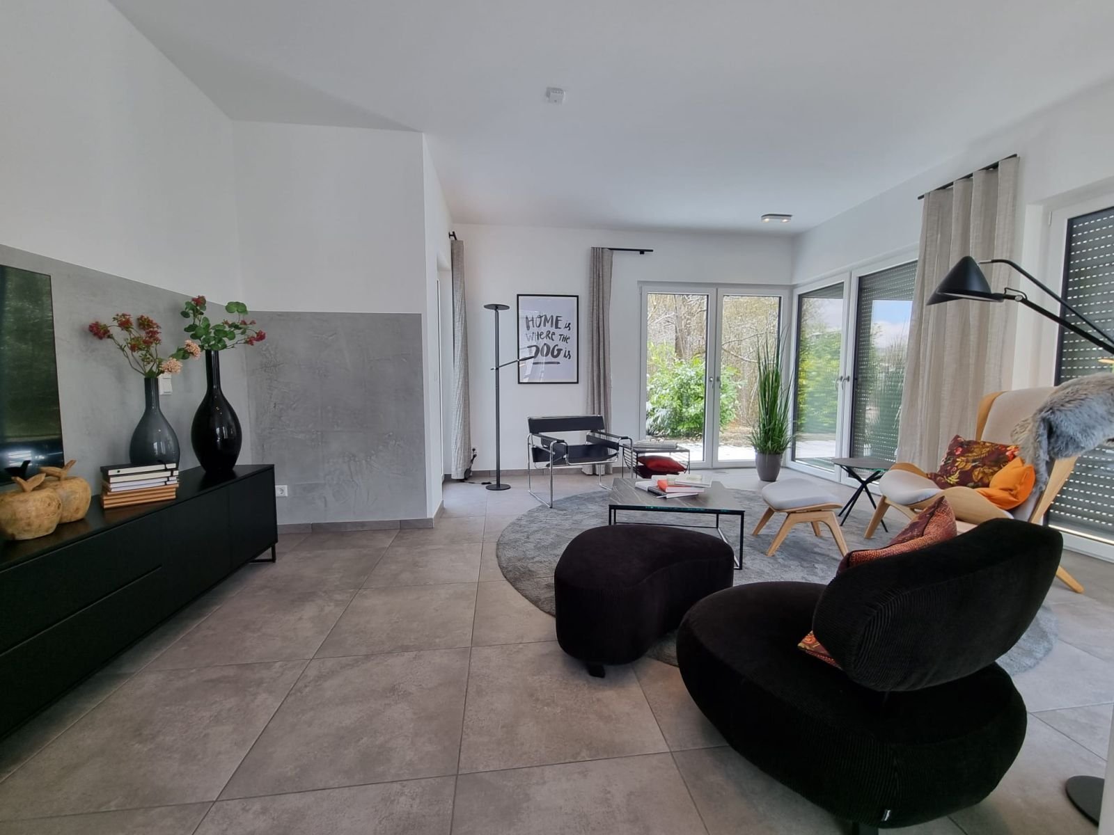 Du scrollst Grundrisse – und zahlst Miete: OKAL baut Ergebnisse in Schönwalde-Glien.