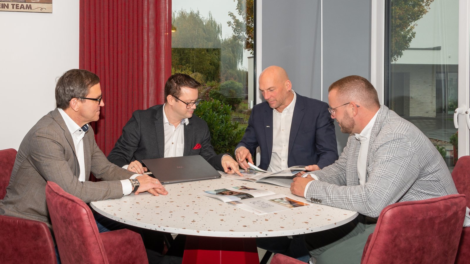 JETZT EINFAMILIENHAUS MIT OKAL BAUEN IN STAHNSDORF
