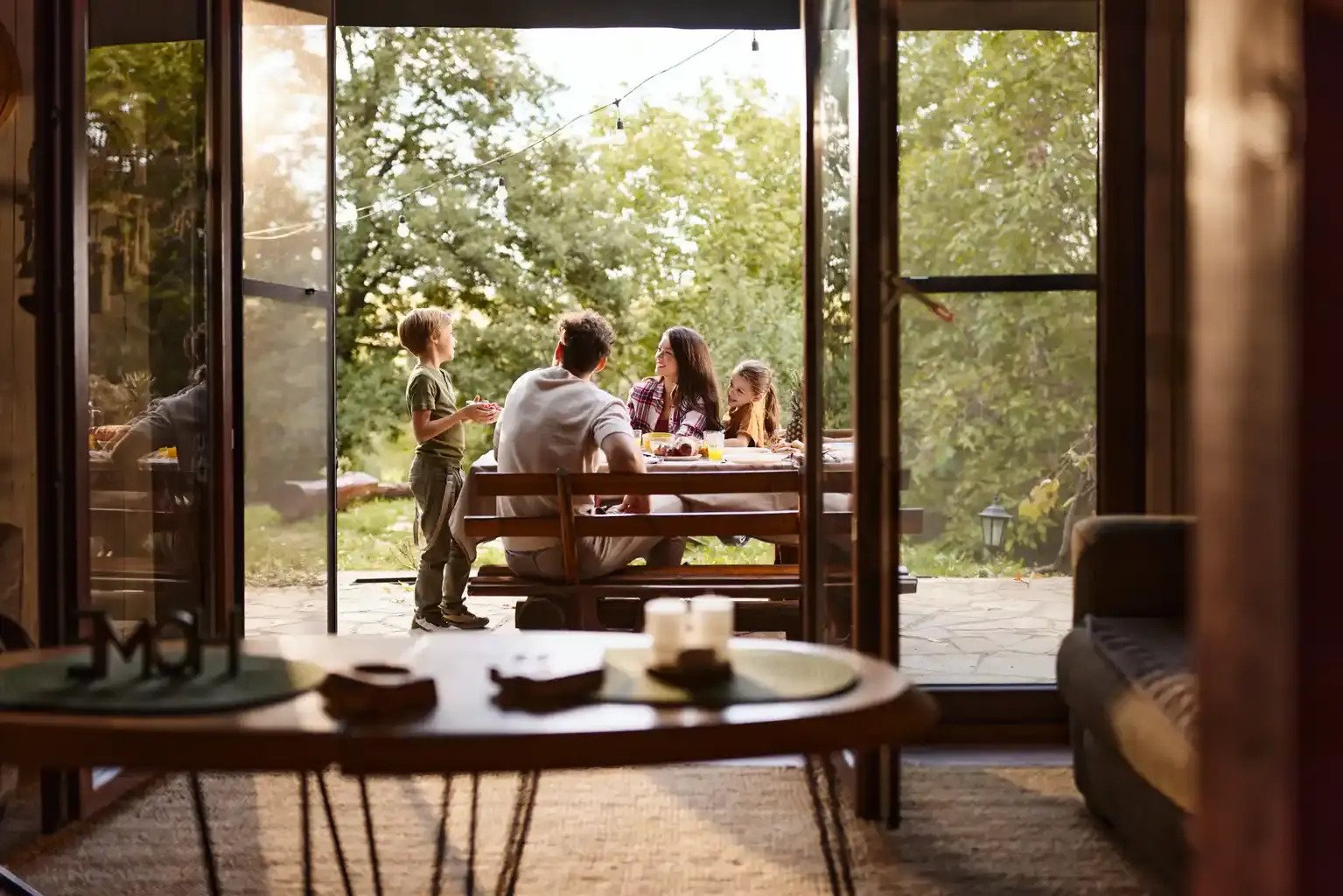 Zwei Familien - ein Zuhause voller Möglichkeiten.